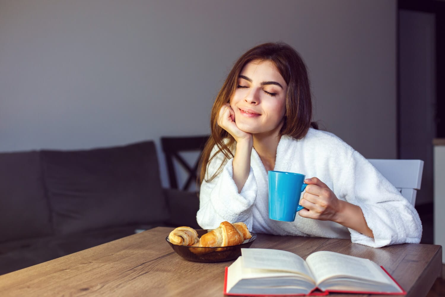Comment créer une routine matinale équilibrée pour améliorer son bien-être